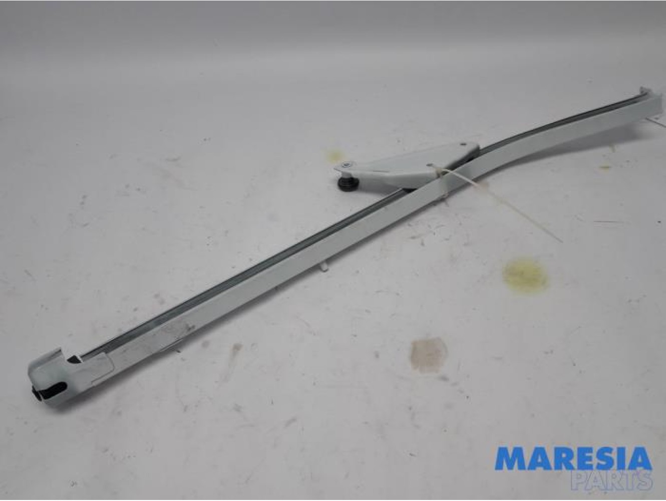 Renault - Kangoo - Sliding door rail, right