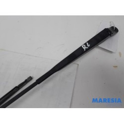 Renault - Kangoo - Front wiper arm