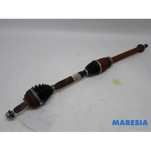 Renault - Clio - Front drive shaft, right