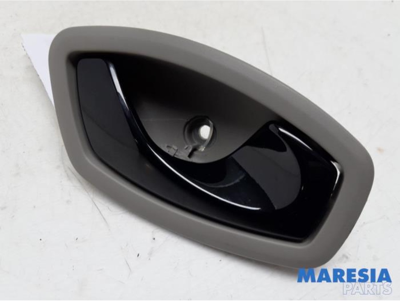 Renault - ZOE - Rear door handle 4-door, right