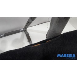 Peugeot - 208 - Coffre tapis