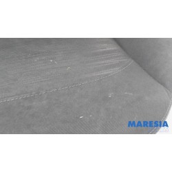 Peugeot - 208 - Sitz links