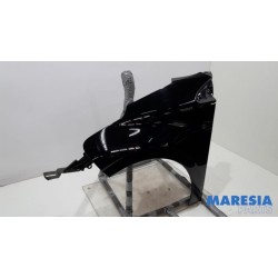 Peugeot - 208 - Front wing, left