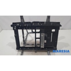 Peugeot - 208 - Front panel