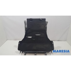 Renault - Megane - Engine protection panel