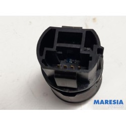 Renault - ZOE - Start/stop switch