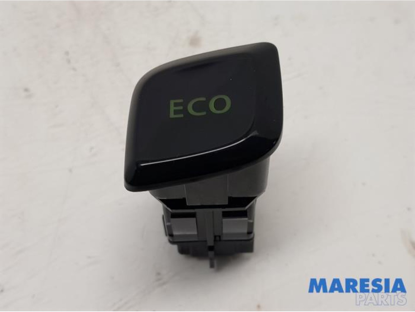 Renault - ZOE - Switch