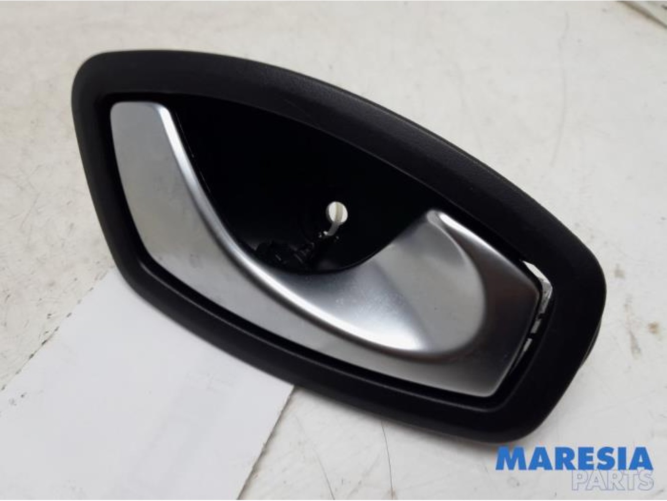 Renault - Grand Scenic - Front door handle 4-door, right