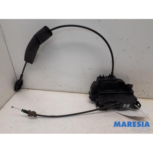 Renault - Grand Scenic - Front door lock mechanism 4-door, right