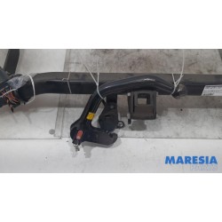 Peugeot - 5008 - Towbar