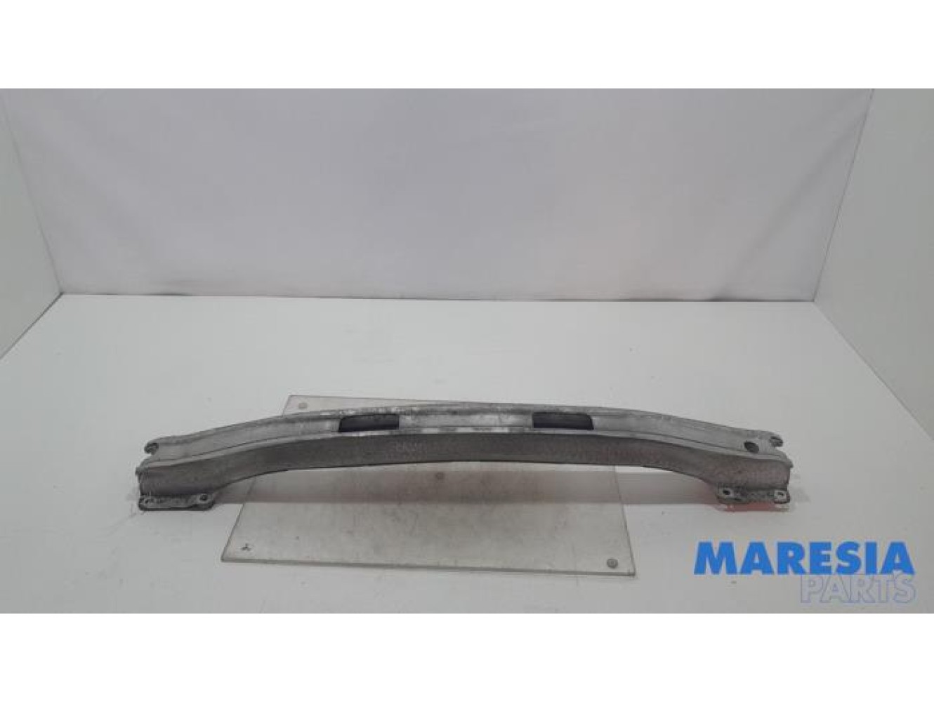 Peugeot - 5008 - Rear bumper frame