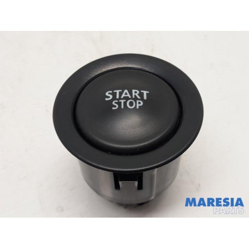 Renault - Grand Scenic - Start/Stop schakelaar