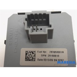 Renault - Grand Scenic - On-board computer controller