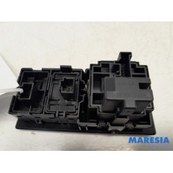 Renault - Grand Scenic - AIH headlight switch