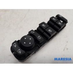 Renault - Grand Scenic - Multi-functional window switch