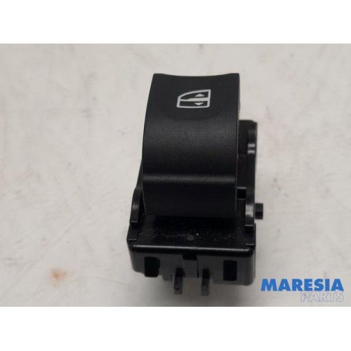 Renault - Grand Scenic - Electric window switch