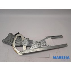 Renault - Grand Scenic - Rear door window mechanism 4-door, right