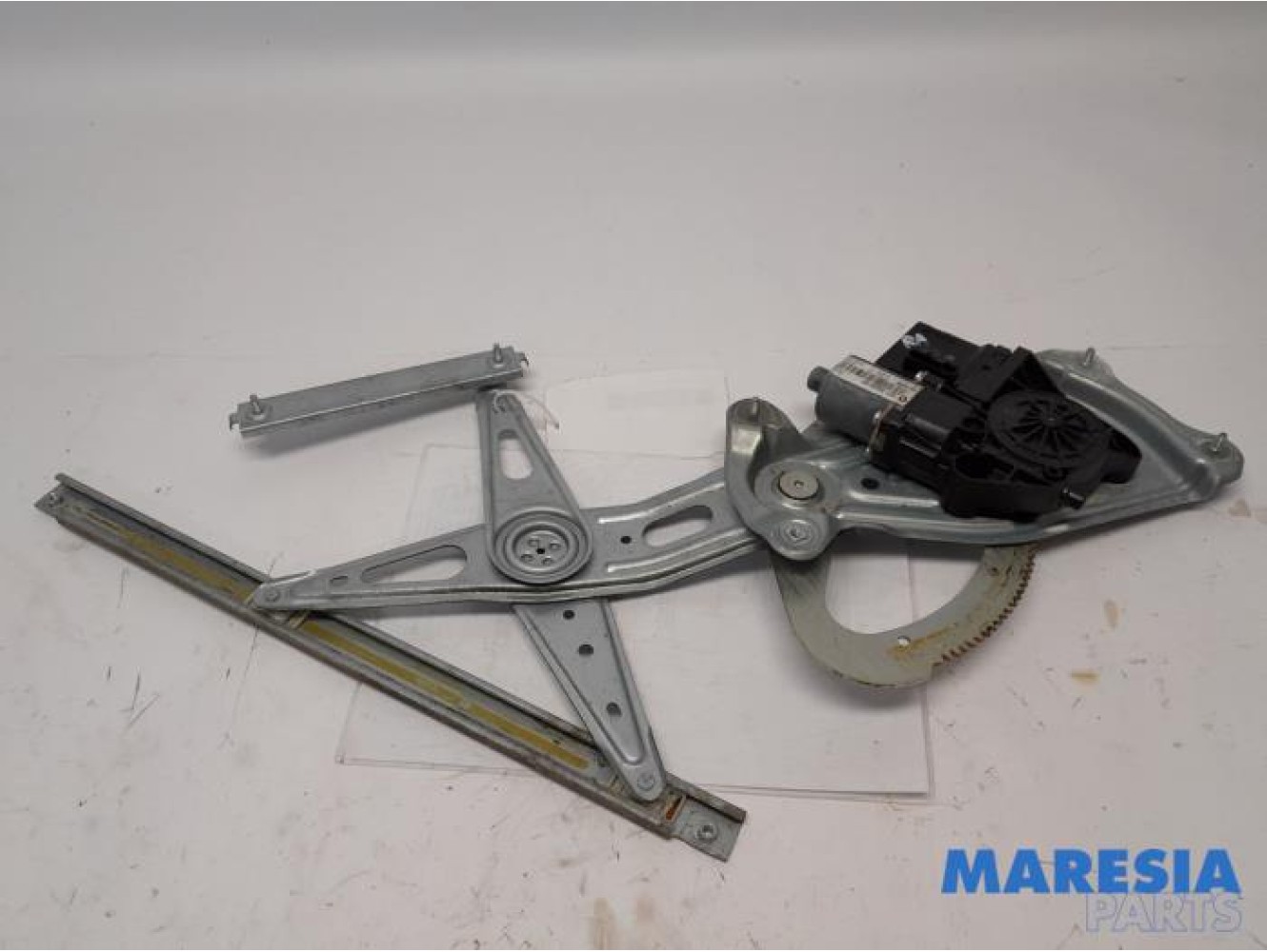 Renault - Grand Scenic - Rear door window mechanism 4-door, right