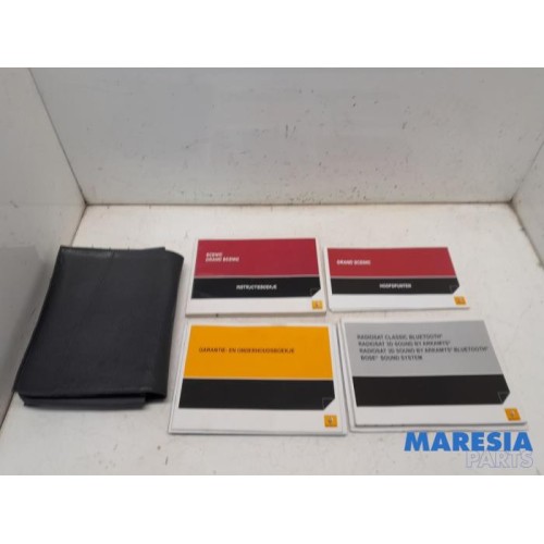 Renault - Grand Scenic - Instruction Booklet
