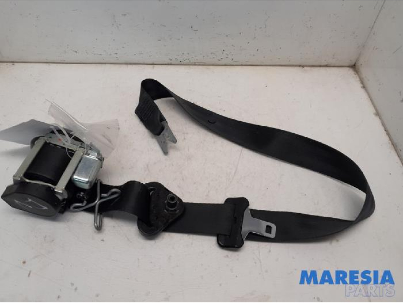 Renault - Grand Scenic - Front seatbelt, right