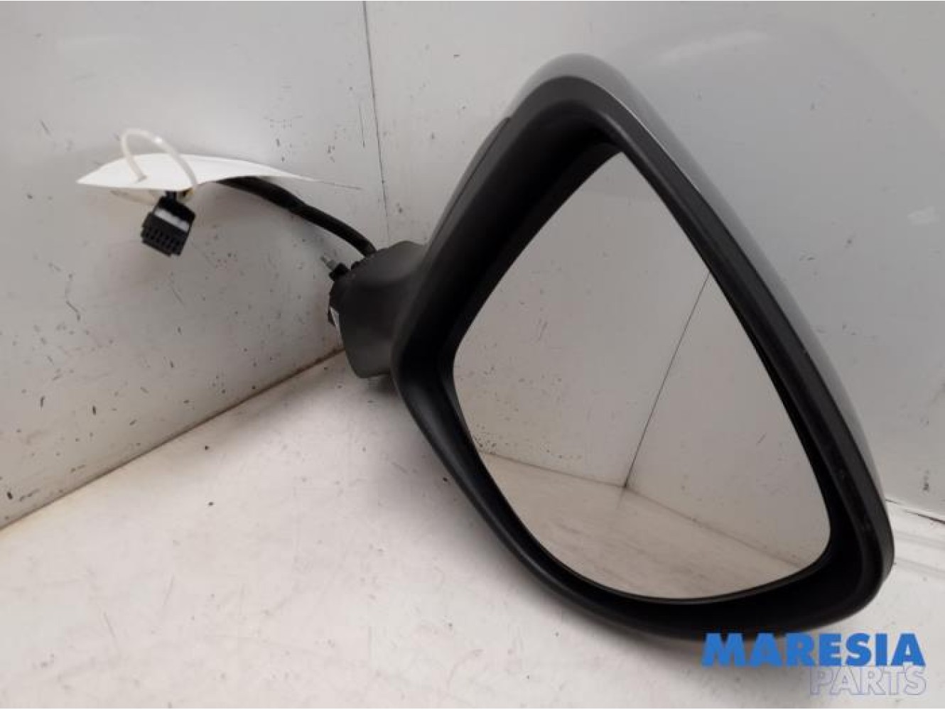 Renault - Clio - Wing mirror, right