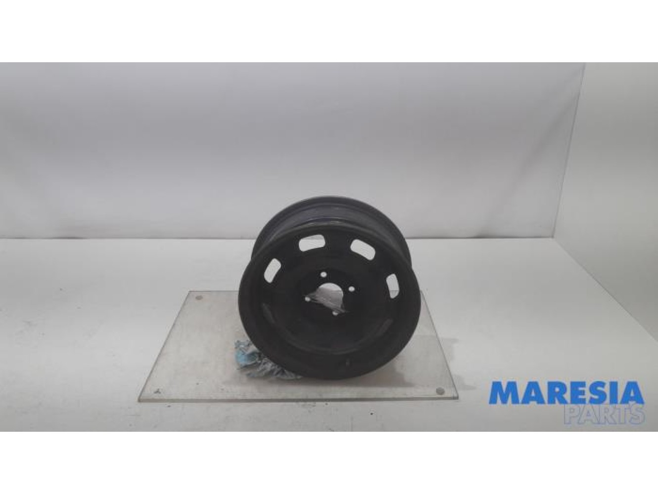 Peugeot - 208 - Wheel