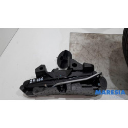 Renault - Megane - Krikset + reservewiel