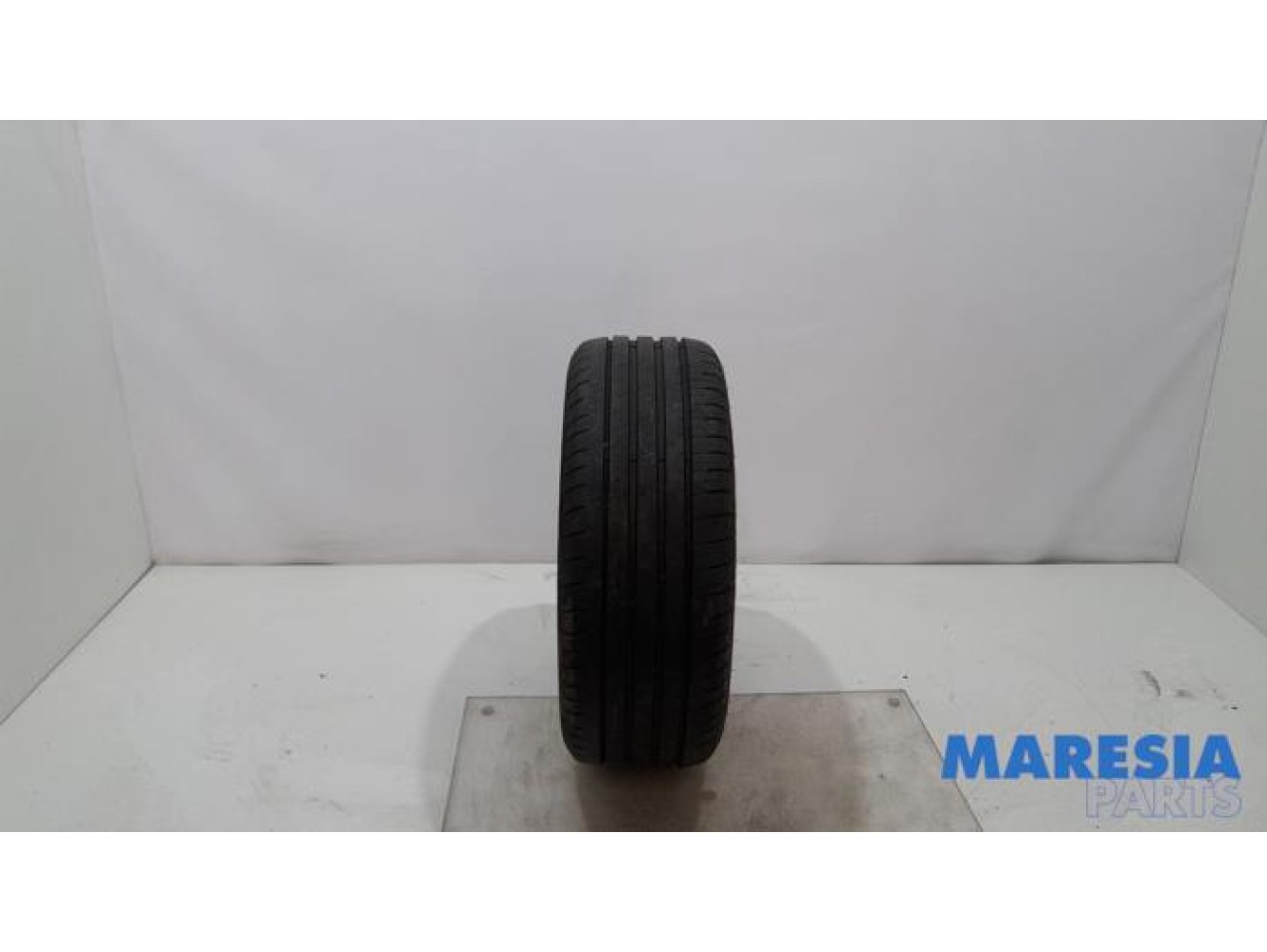 Peugeot - 5008 - Tyre