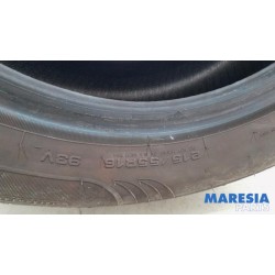 Peugeot - 5008 - Tyre