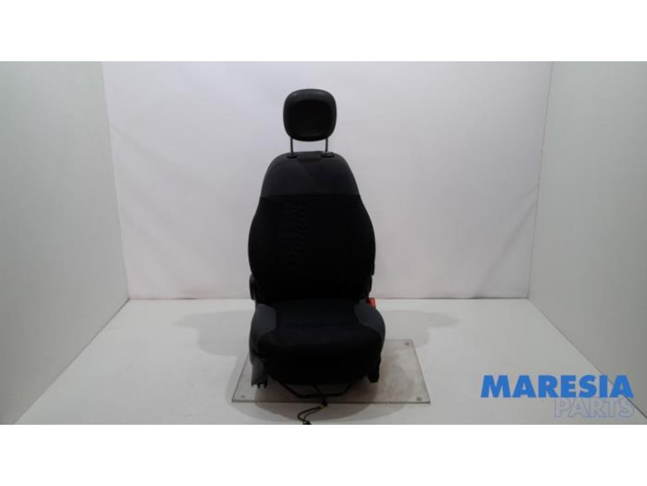 Fiat - Panda - Seat, right