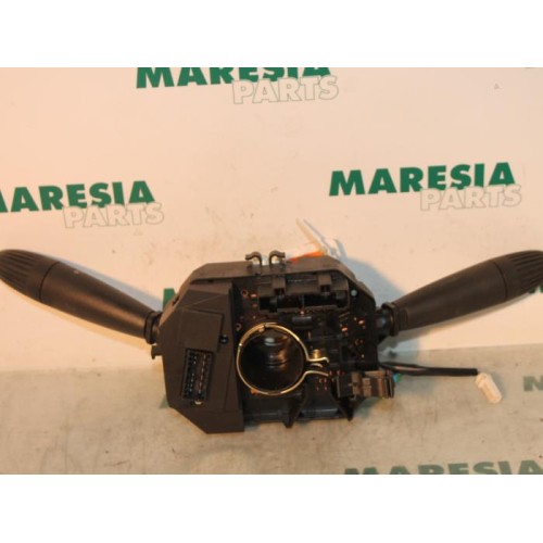 Fiat - Punto - Steering column stalk