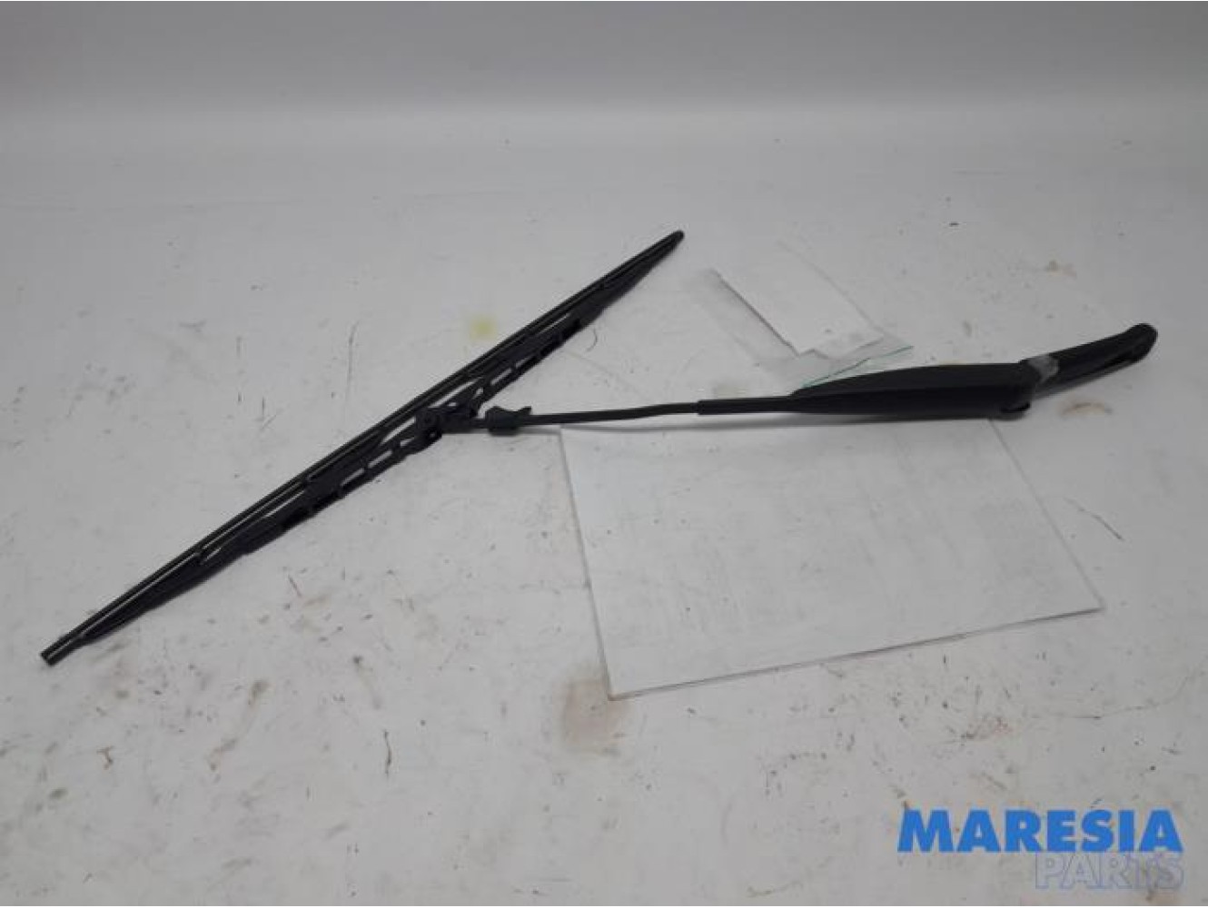 Fiat - Panda - Front wiper arm