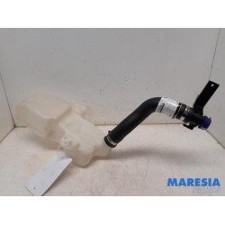 Fiat - Panda - Front windscreen washer reservoir
