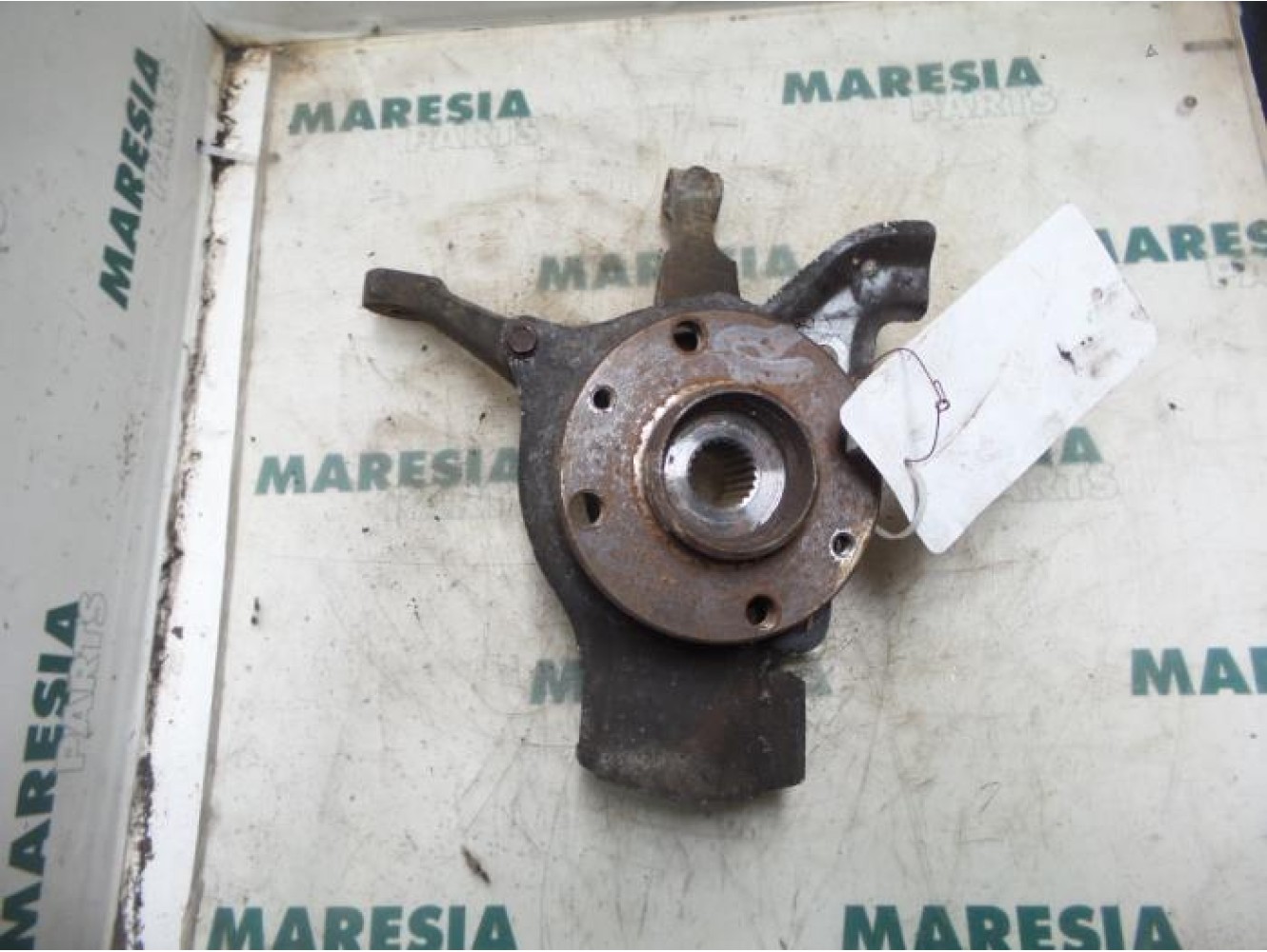 Fiat - Seicento - Knuckle, front right