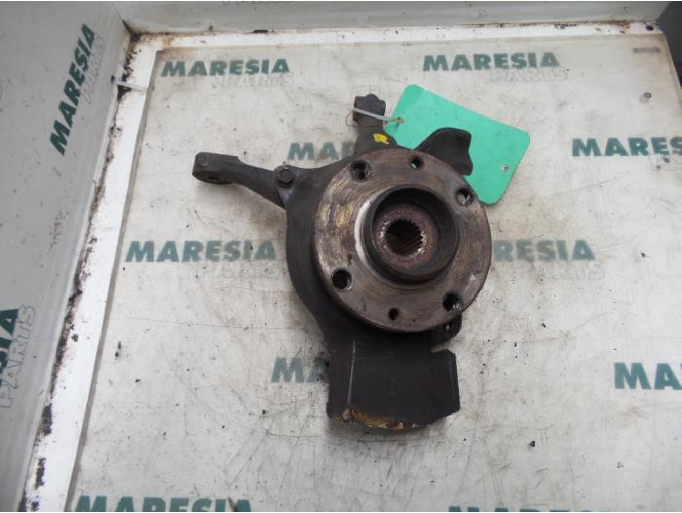 Fiat - Seicento - Knuckle, front right