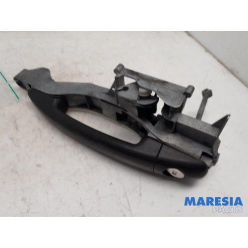 Peugeot - 208 - Door handle 2-door, left