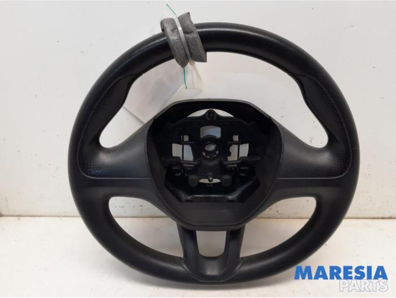 Peugeot - 208 - Steering wheel