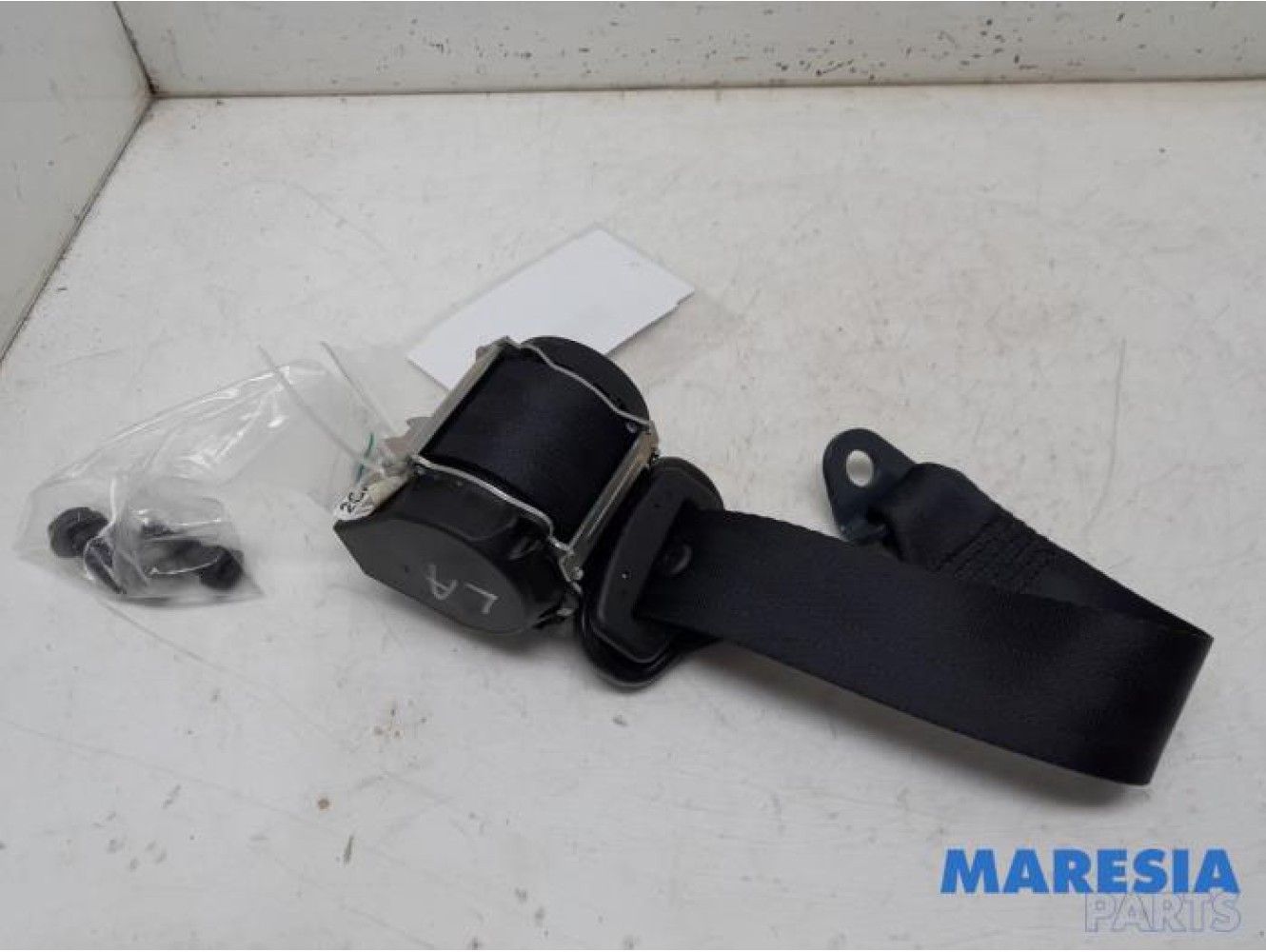 Peugeot - 208 - Sicherheitsgurt links hinten
