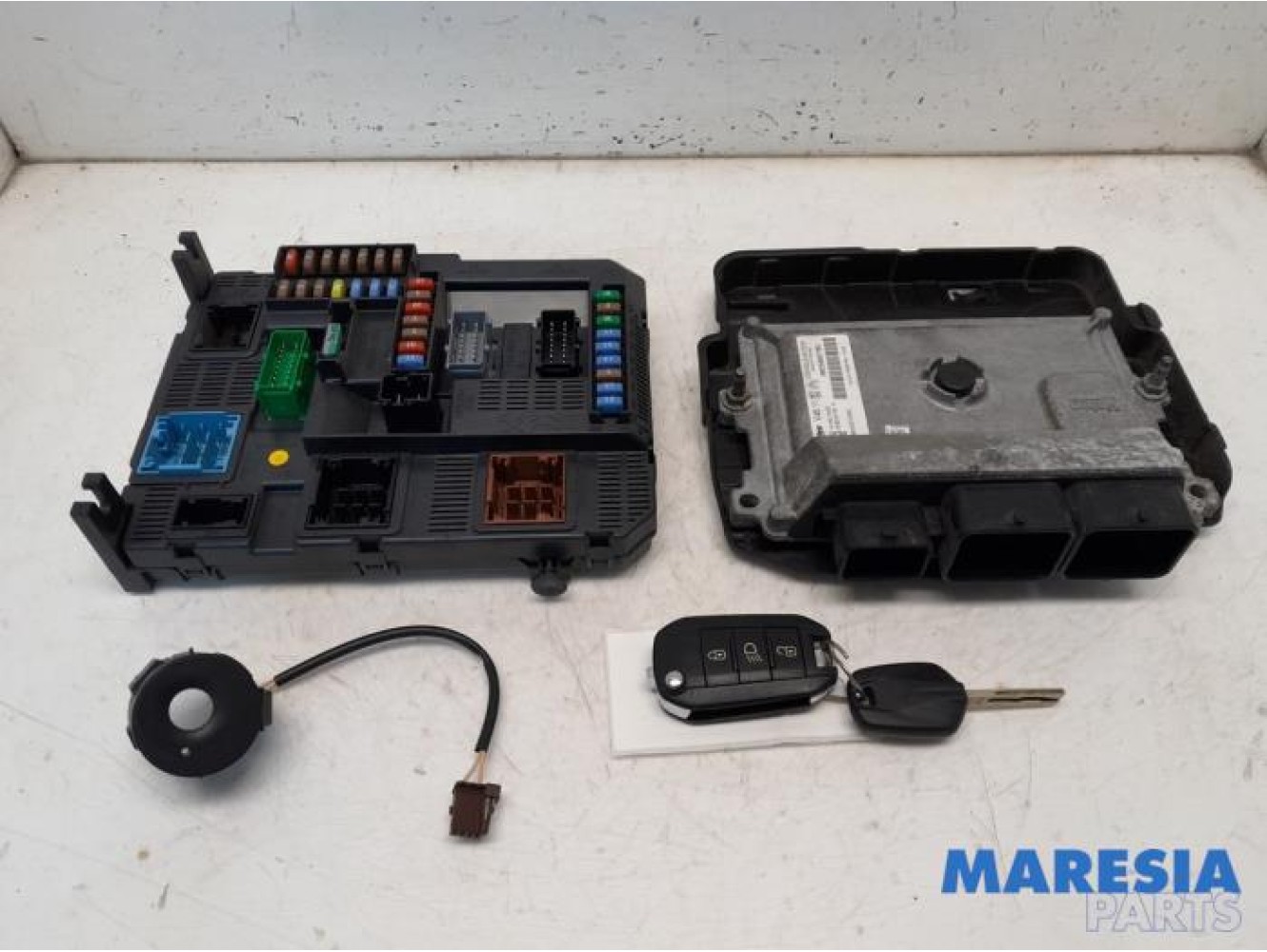 Peugeot - 208 - Engine management computer