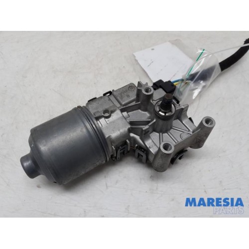 Peugeot - 208 - Front wiper motor