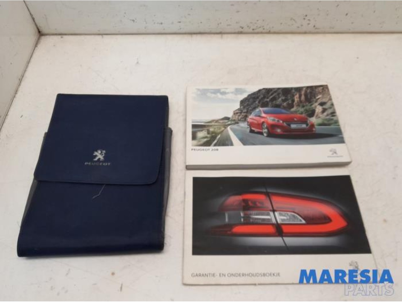 Peugeot - 208 - Instruction Booklet