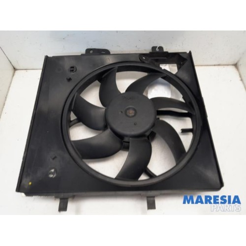 Peugeot - 208 - Fan motor