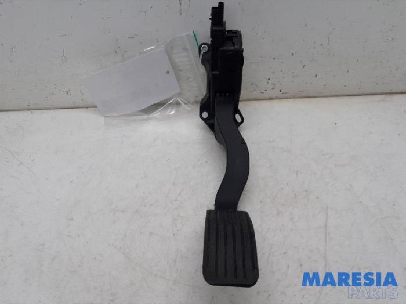Peugeot - 208 - Accelerator pedal