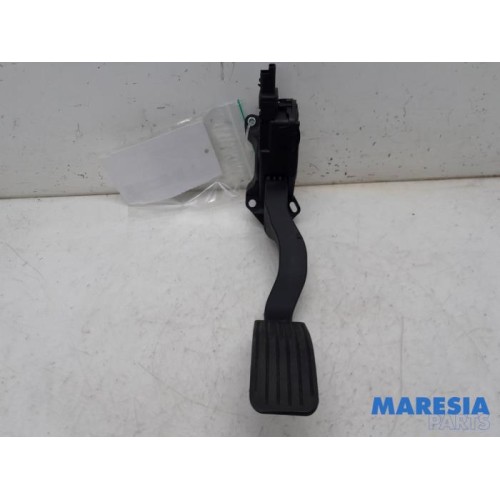 Peugeot - 208 - Accelerator pedal