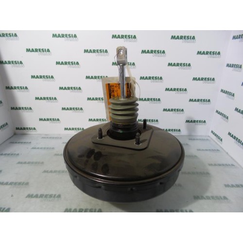 Renault - Twingo - Brake servo
