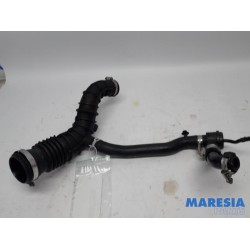 Renault - Clio - Air intake hose