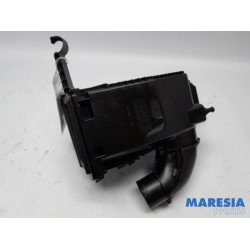 Renault - Clio - Air box
