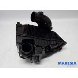 Renault - Clio - Air box