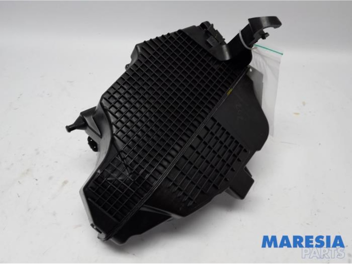 Renault - Clio - Air box