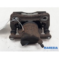 Renault - Clio - Front brake calliper, left